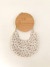 Load image into Gallery viewer, Bavoir réversible - Léane