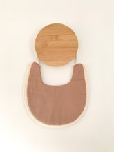 Load image into Gallery viewer, Bavoir réversible - Hudson