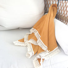 Load image into Gallery viewer, Couverture en mousseline à franges - bleu